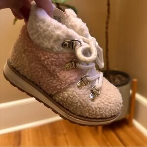 Cat & Jack Sherpa Reed‎ Combat boots beige pink SIZE 7